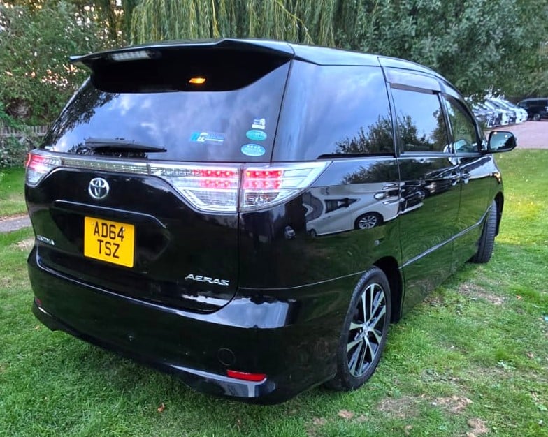 Toyota Estima 2014 - Cars in March