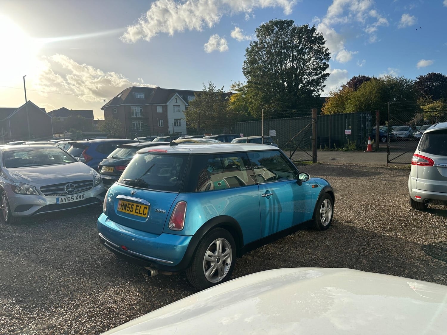 Mini Hatch Sunbury-On-Thames