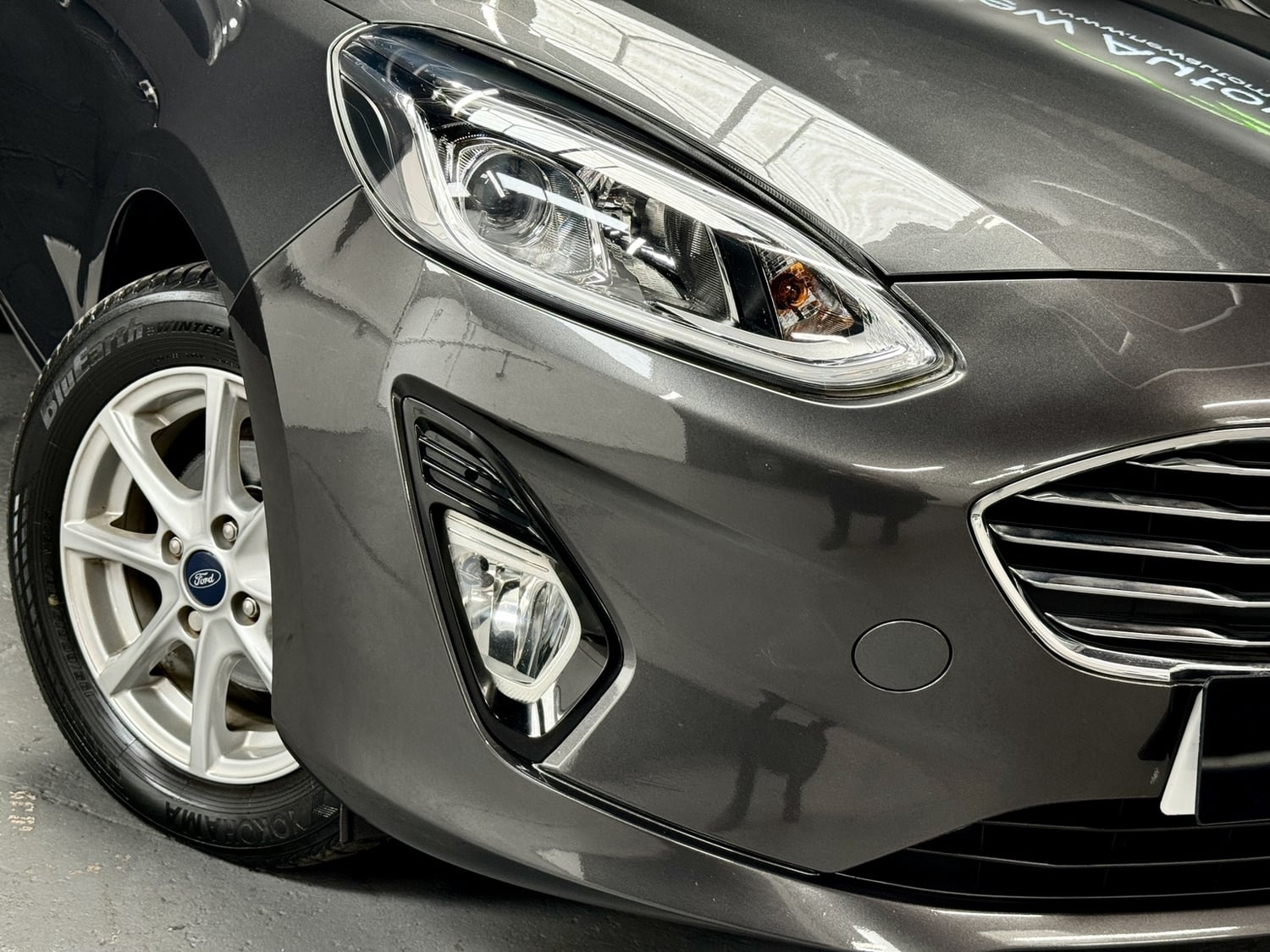 [ berth ]Ford Fiesta