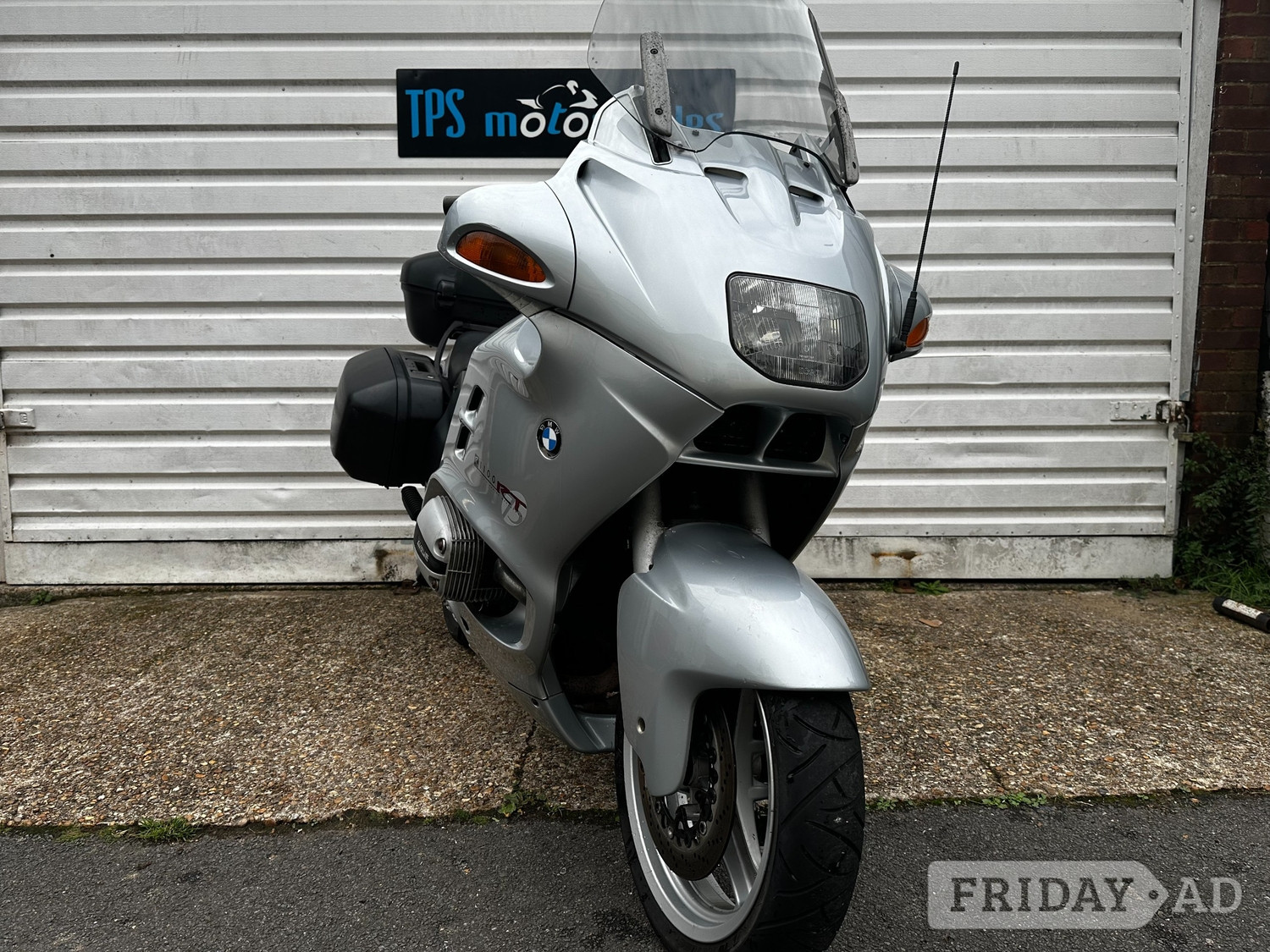 [ berth ]BMW R1100