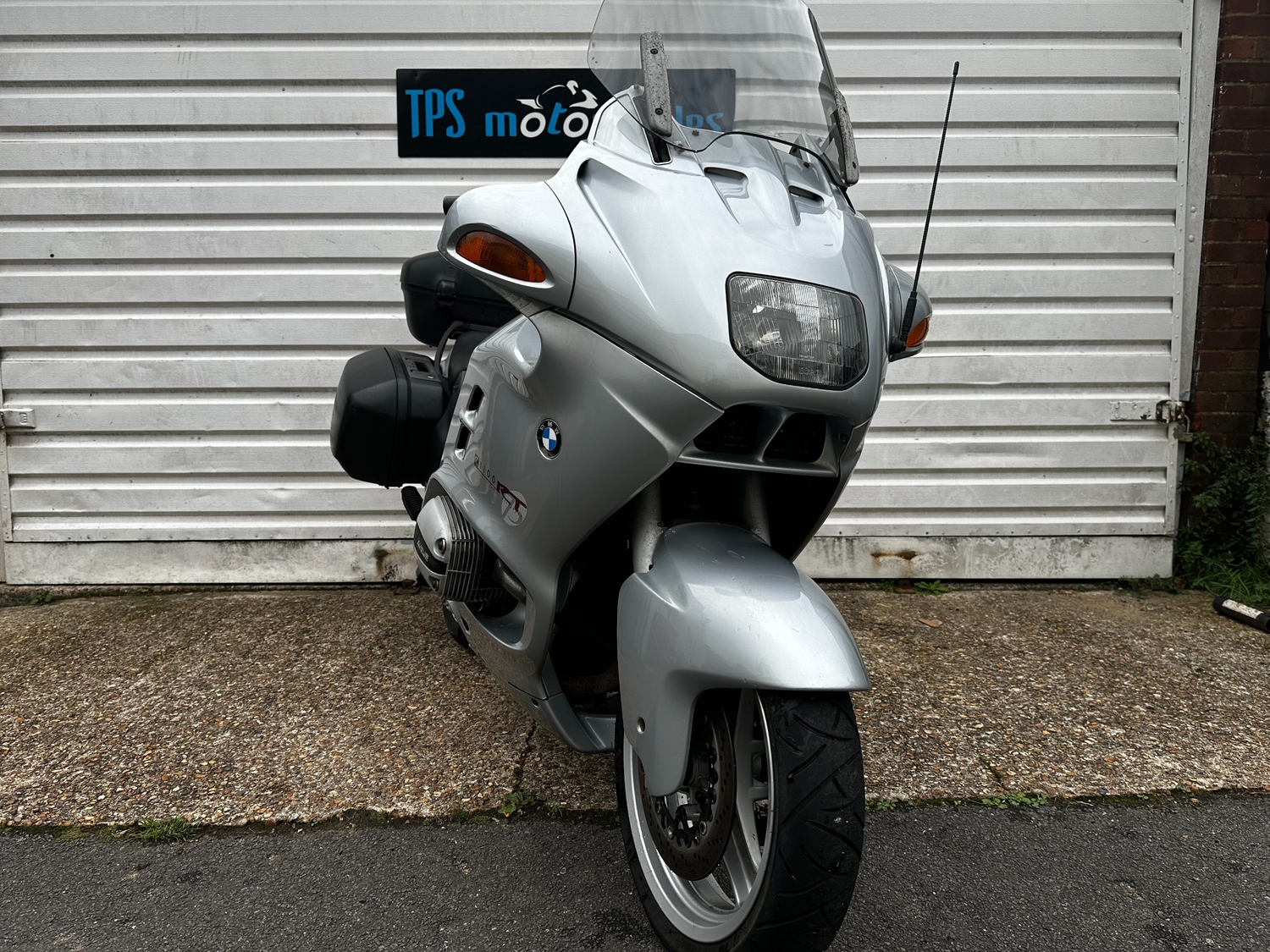 [ berth ]BMW R1100