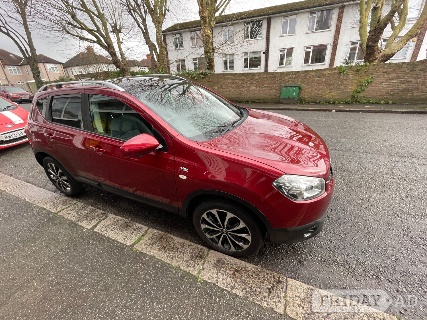 Nissan Qashqai 2013 in Sutton