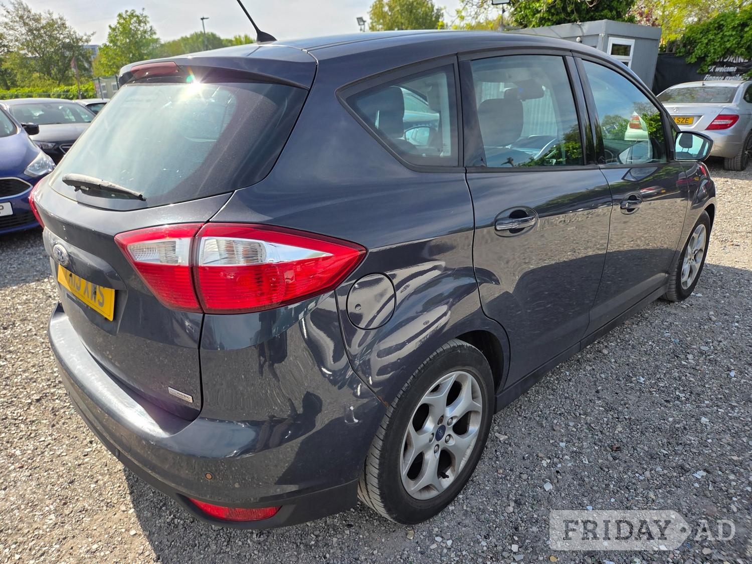 [ berth ]Ford C-MAX