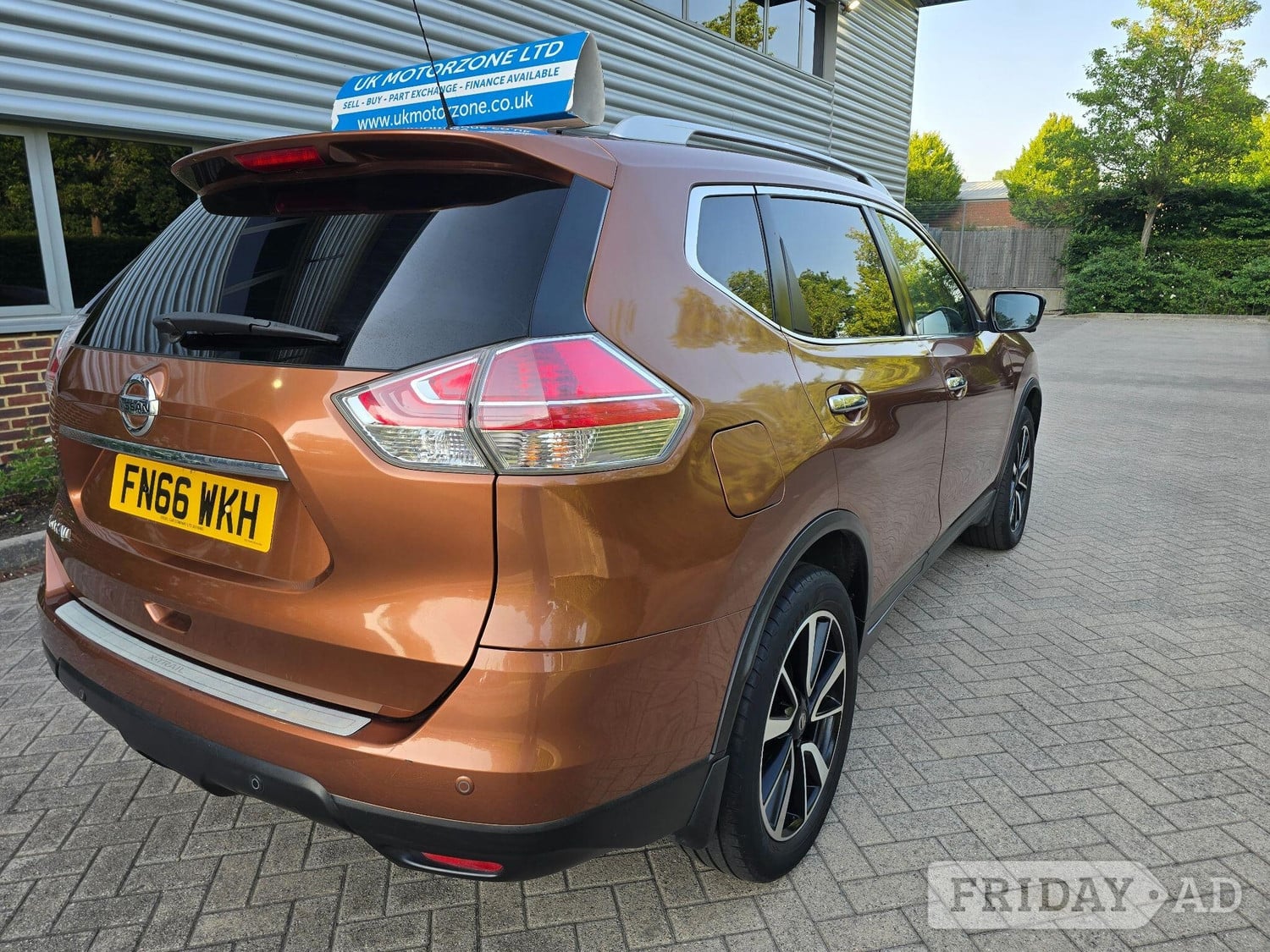 Nissan X-Trail 2016 - Cars in Camberley