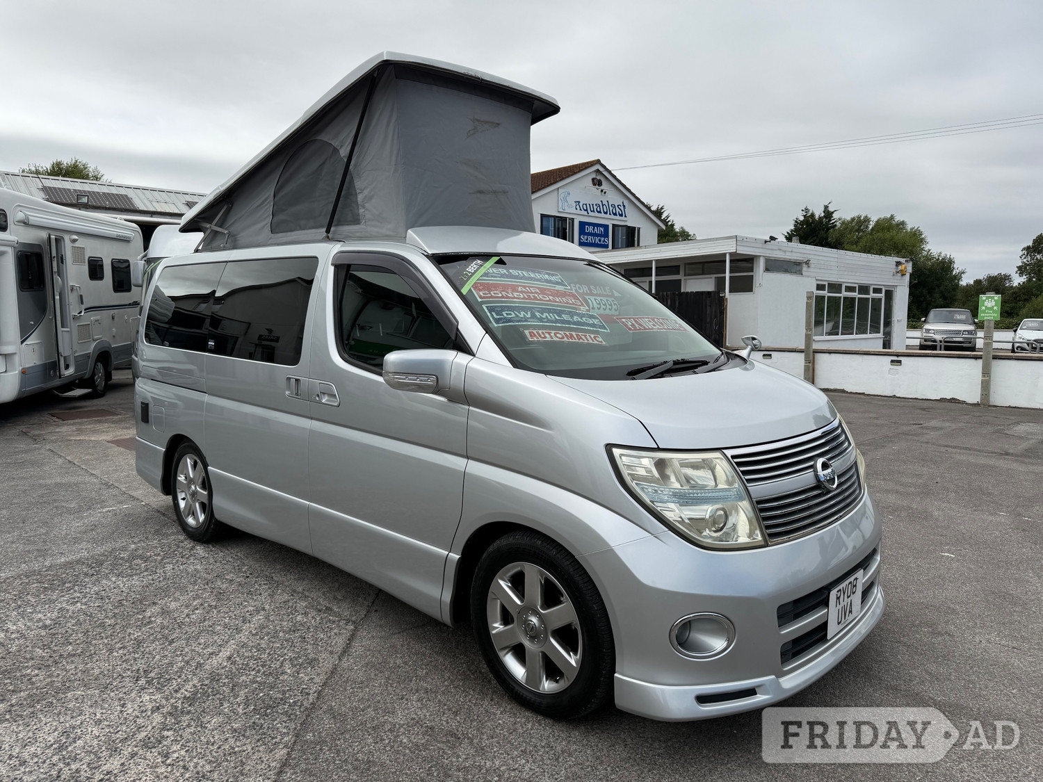 Nissan Elgrand 2008 in Weston-Super-Mare