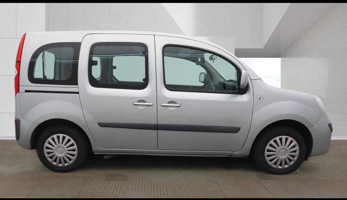 Renault Kangoo 2012 - Cars