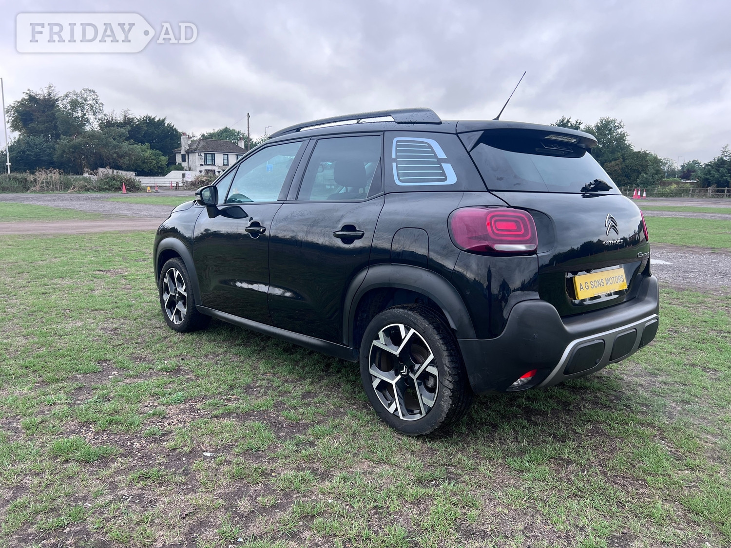 [ berth ]Citroen C3 Aircross