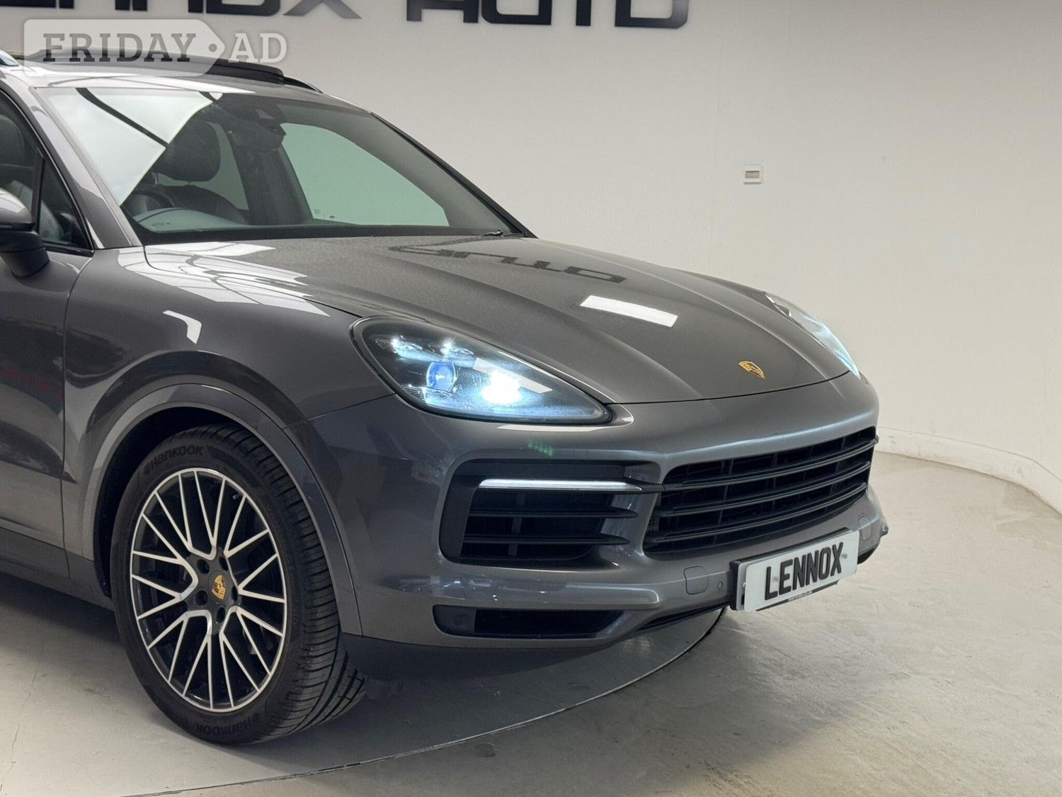 Porsche Cayenne 2019 - Cars