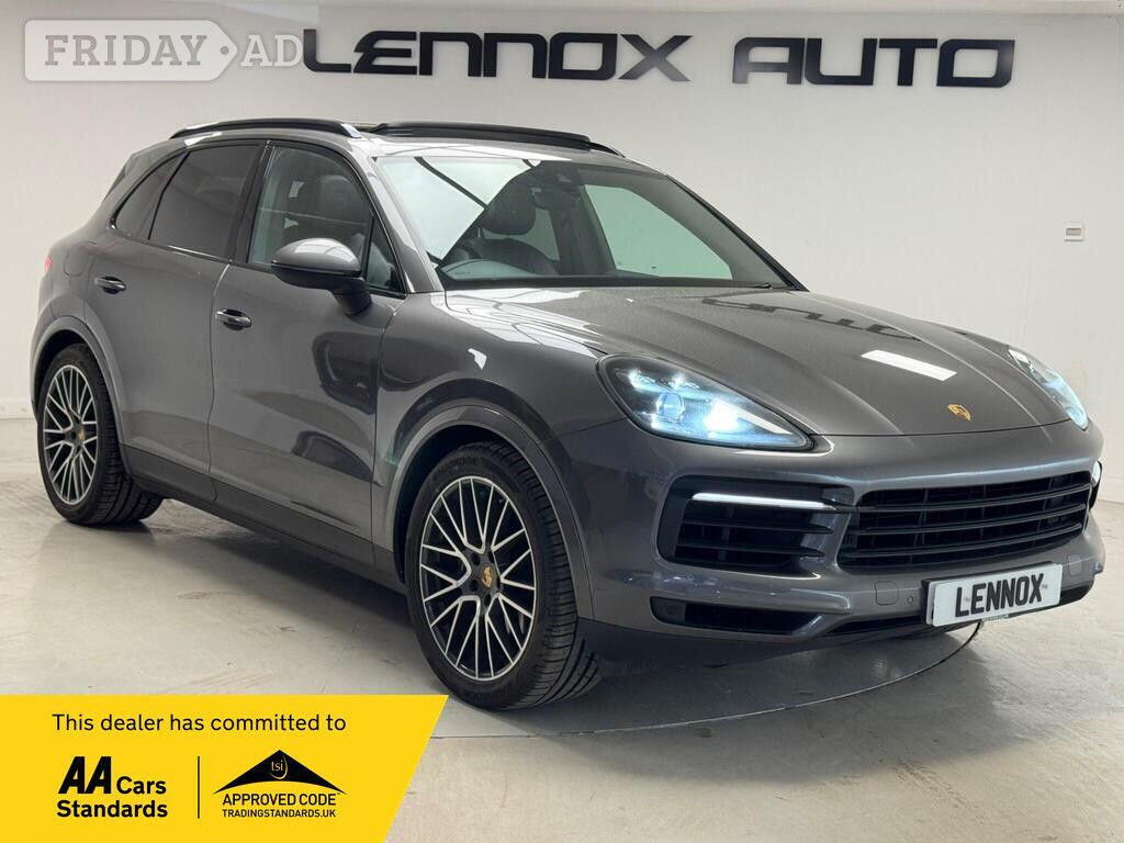 Porsche Cayenne 2019 in Brent