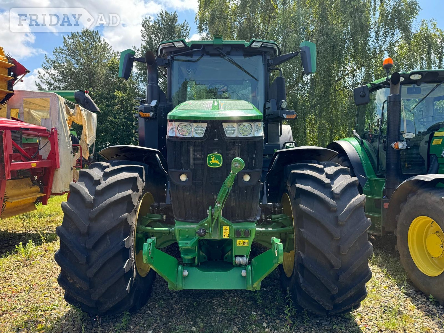 John Deere 7R 330 Norwich