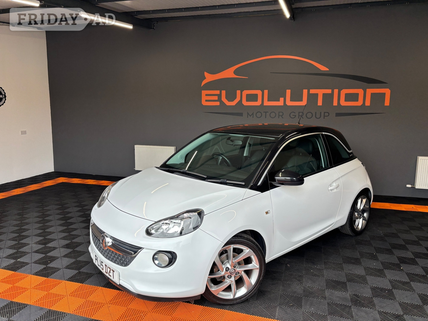 Vauxhall Adam 2015 - Cars