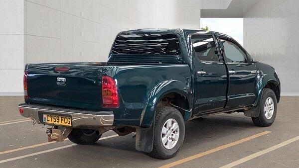 Toyota Hilux 2010 - Vans & Commercial Vehicles in Bishop's Stortford