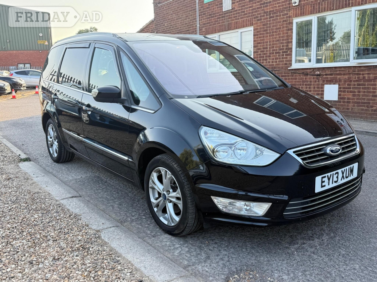 Ford Galaxy 2013 in Leighton Buzzard