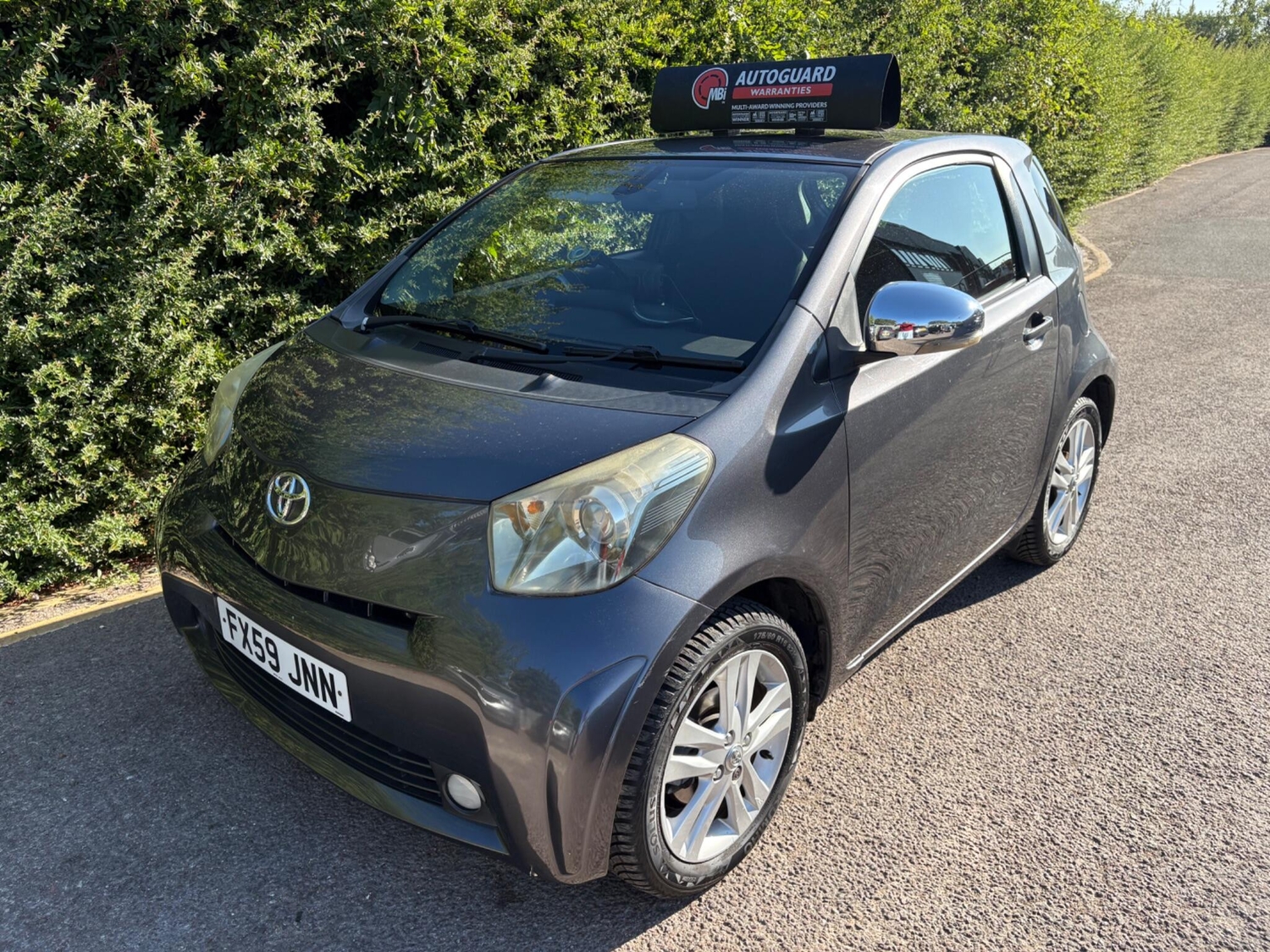 [ berth ]Toyota IQ