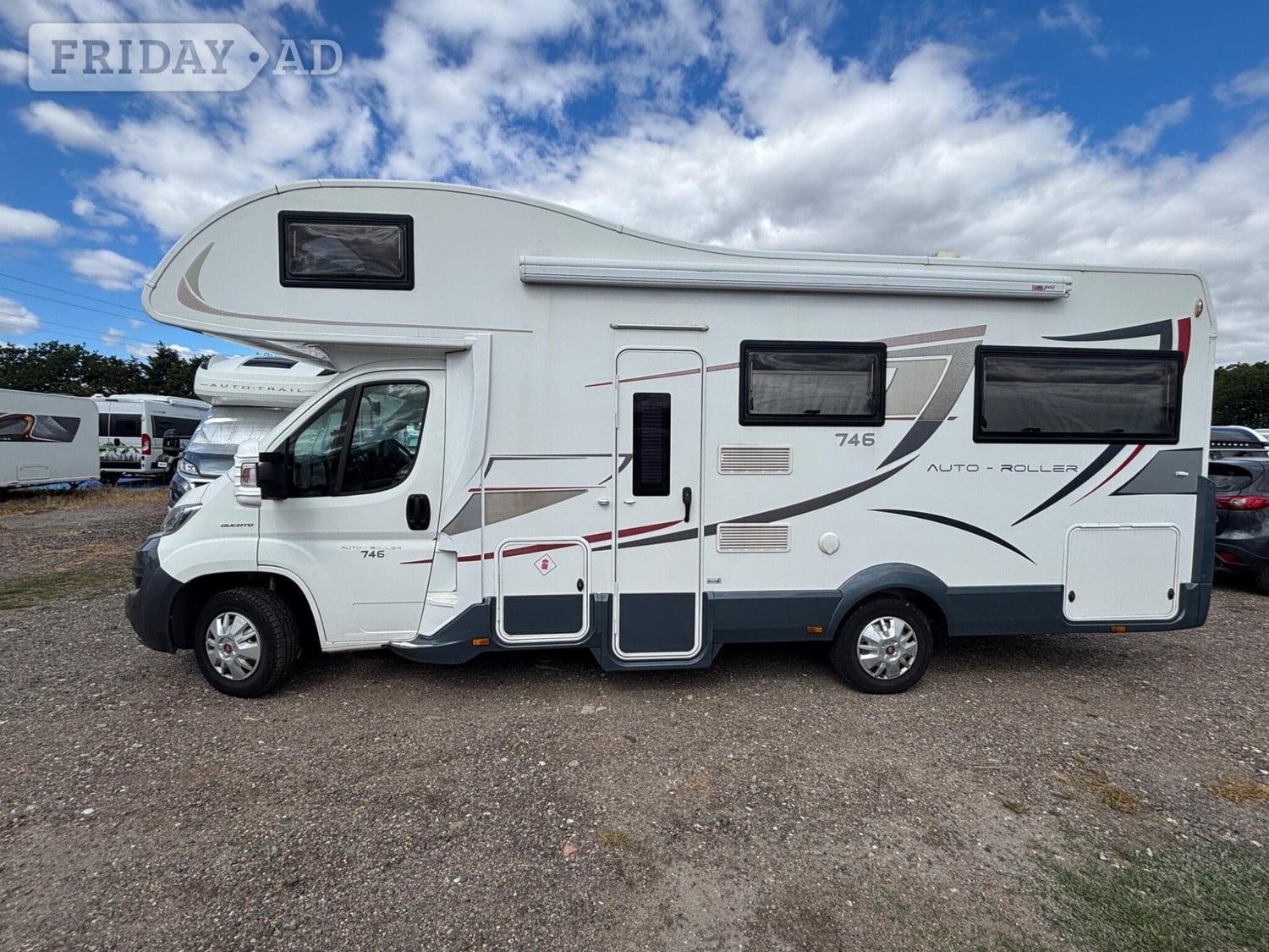 [6 berth ]Roller Team Auto-Roller 746