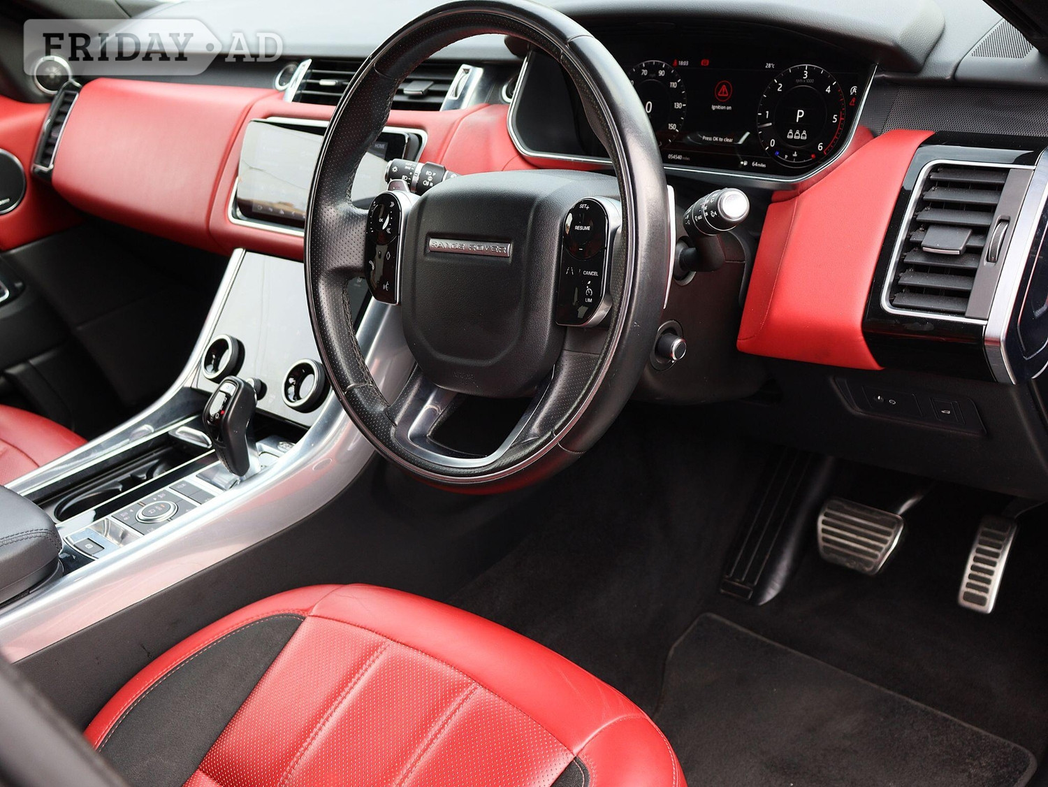 [ berth ]Land Rover Range Rover Sport