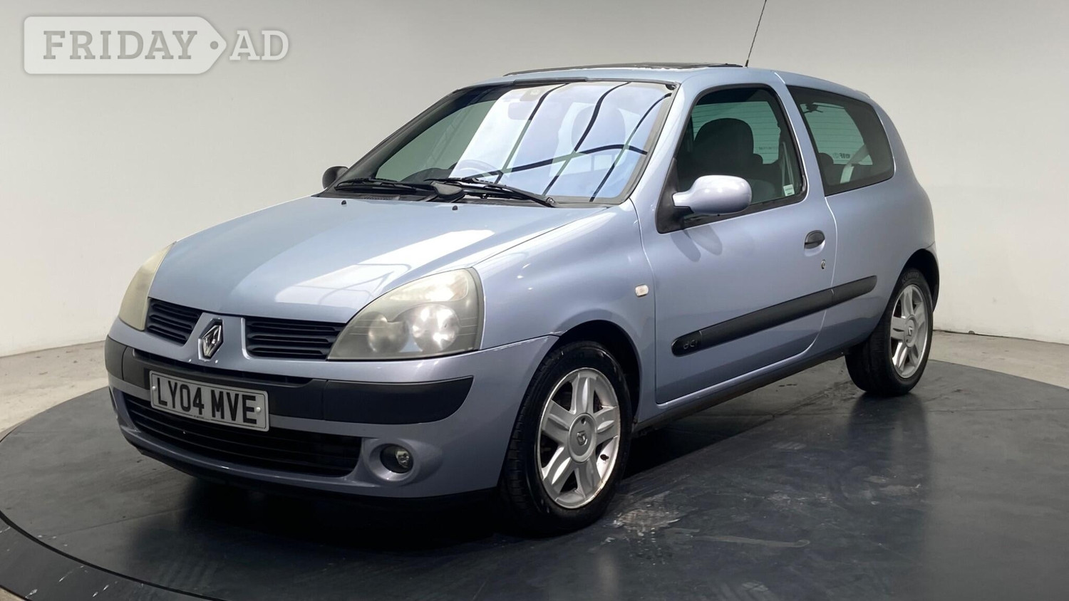 Renault Clio 2004 - Cars