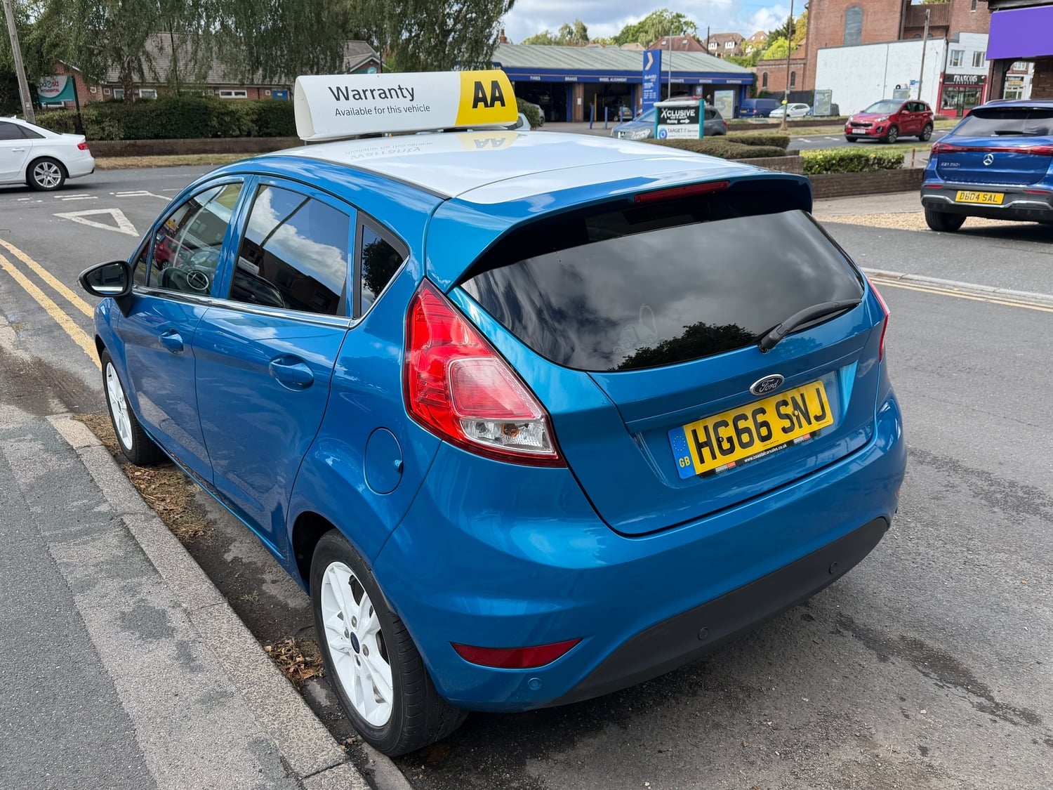 [ berth ]Ford Fiesta