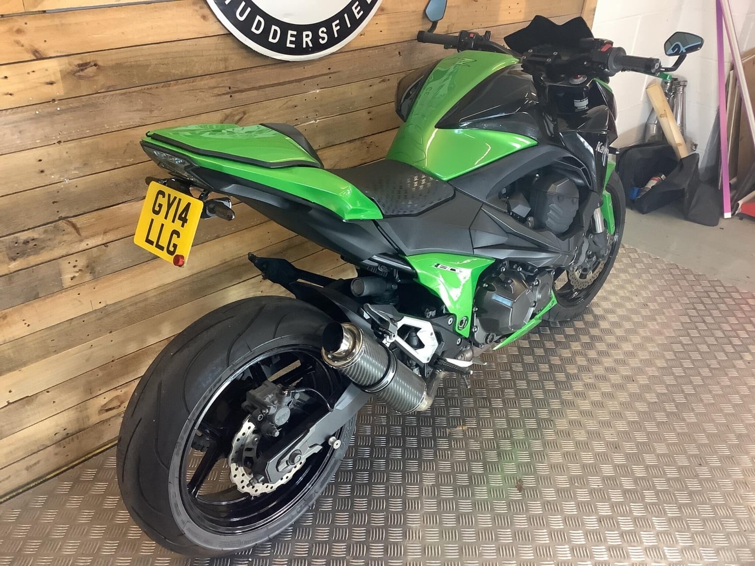 Kawasaki Z 2014 - Motorbikes, Scooters & Quads in Huddersfield