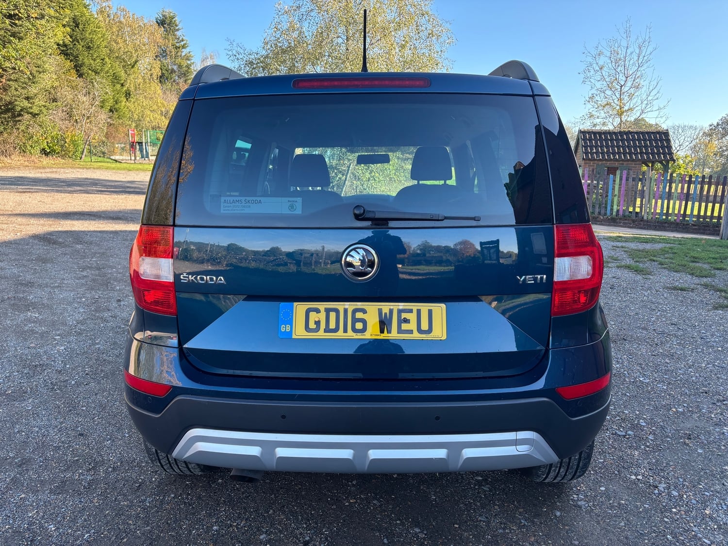 Skoda Yeti 2016 - Cars in Dorking