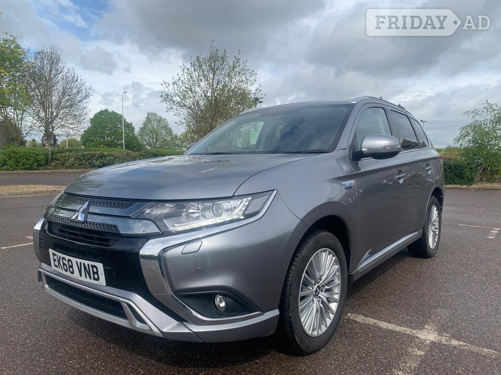 Mitsubishi Outlander 2018 - Cars in Gillingham