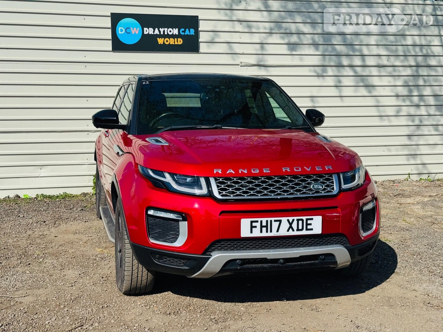 Land Rover Range Rover Evoque 2017 in Hillingdon