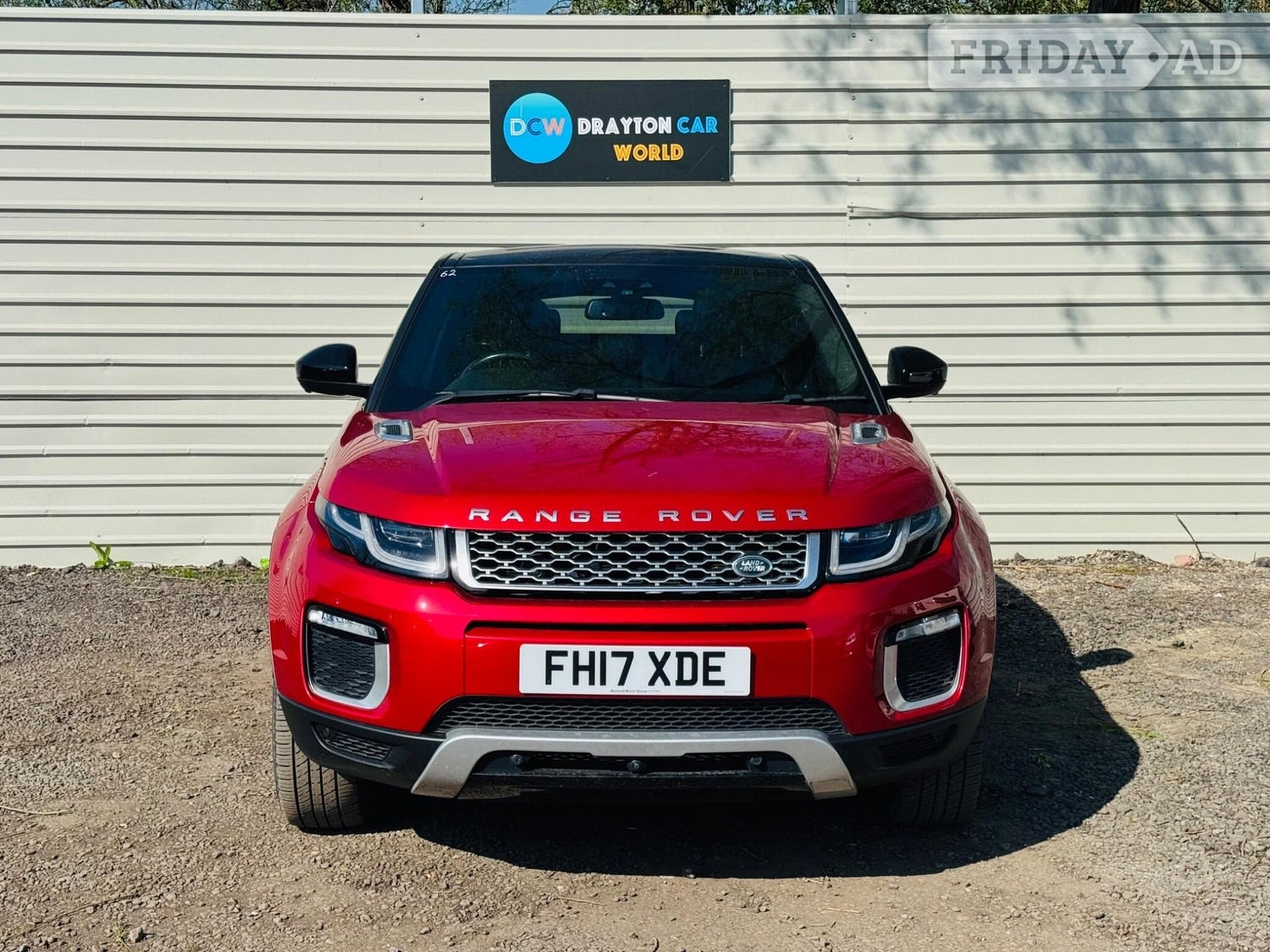 [ berth ]Land Rover Range Rover Evoque