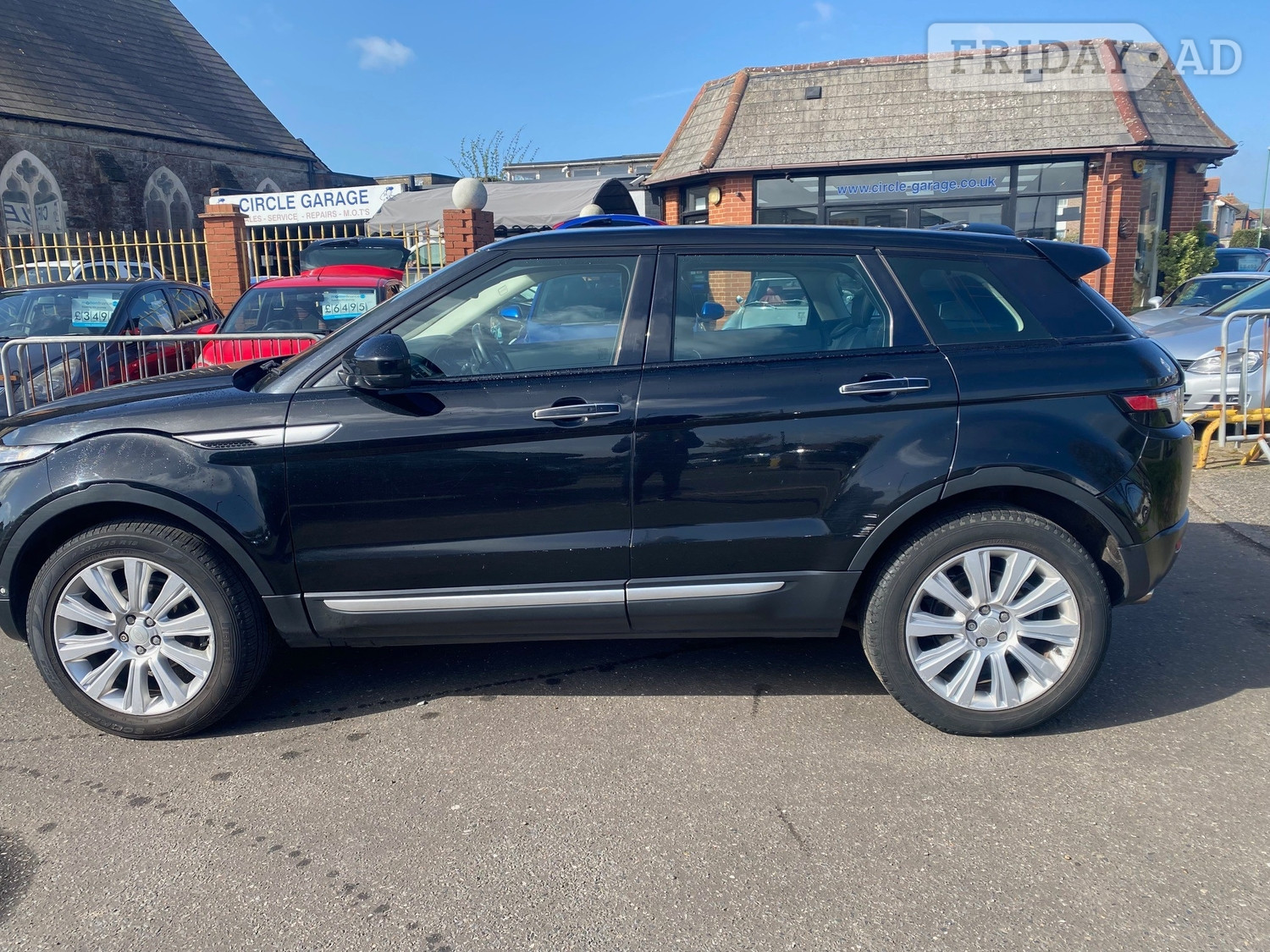 [ berth ]Land Rover Range Rover Evoque