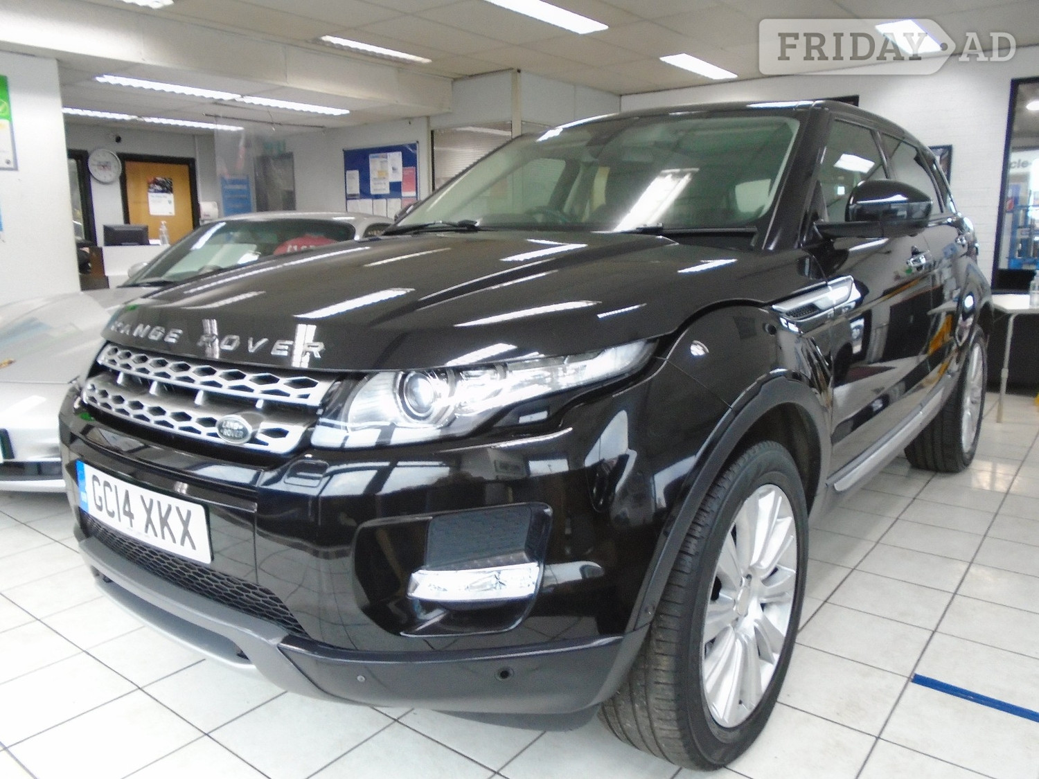 Land Rover Range Rover Evoque Lancing
