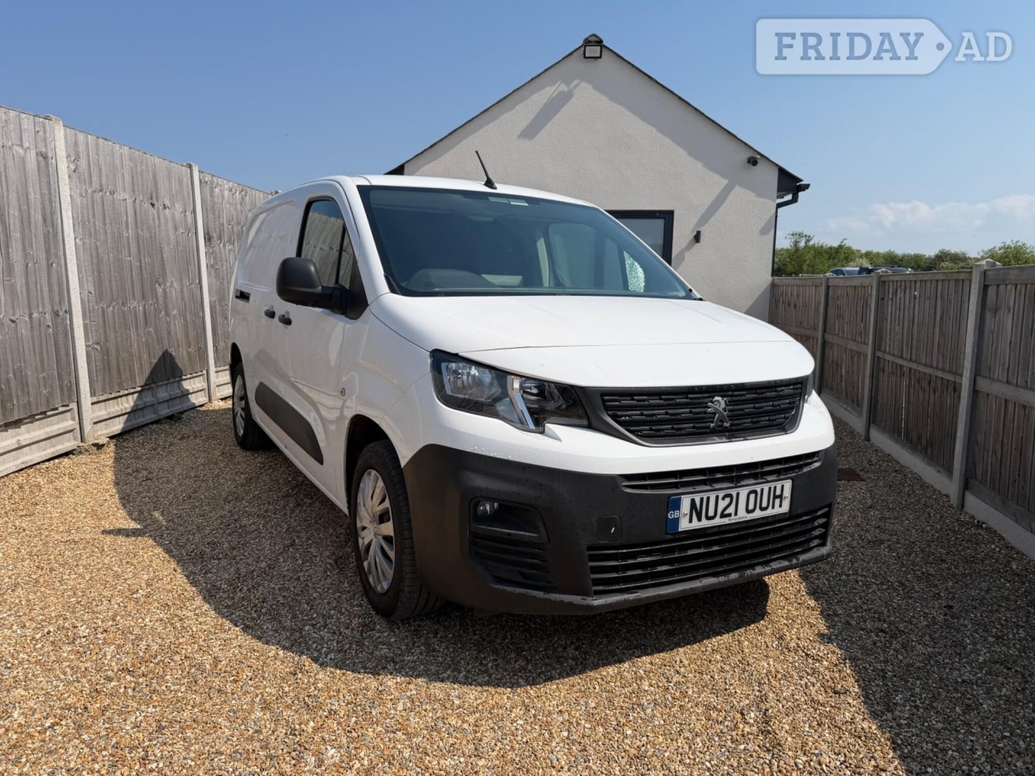 [ berth ]Peugeot Partner
