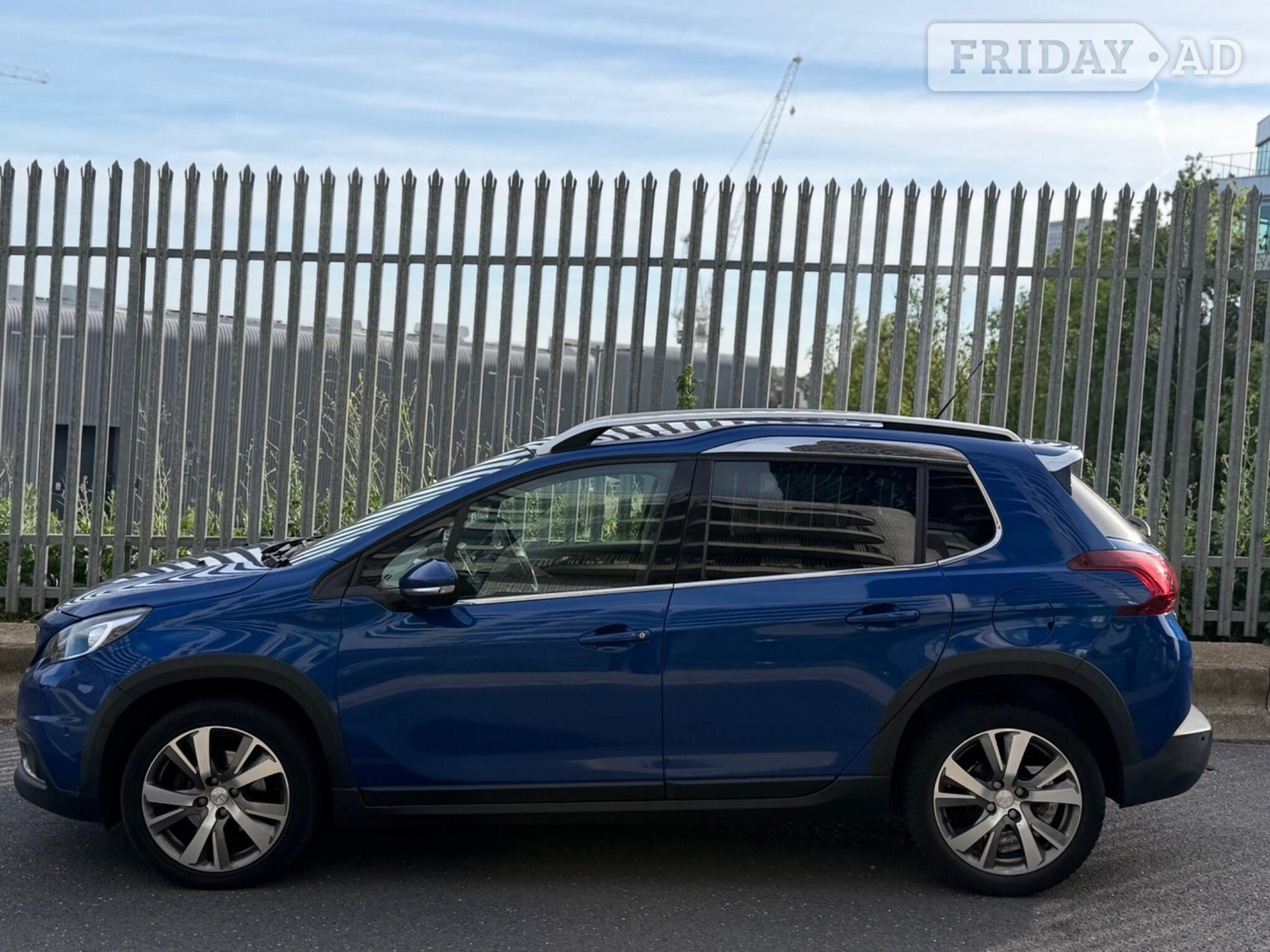 Peugeot 2008 2019 - Cars