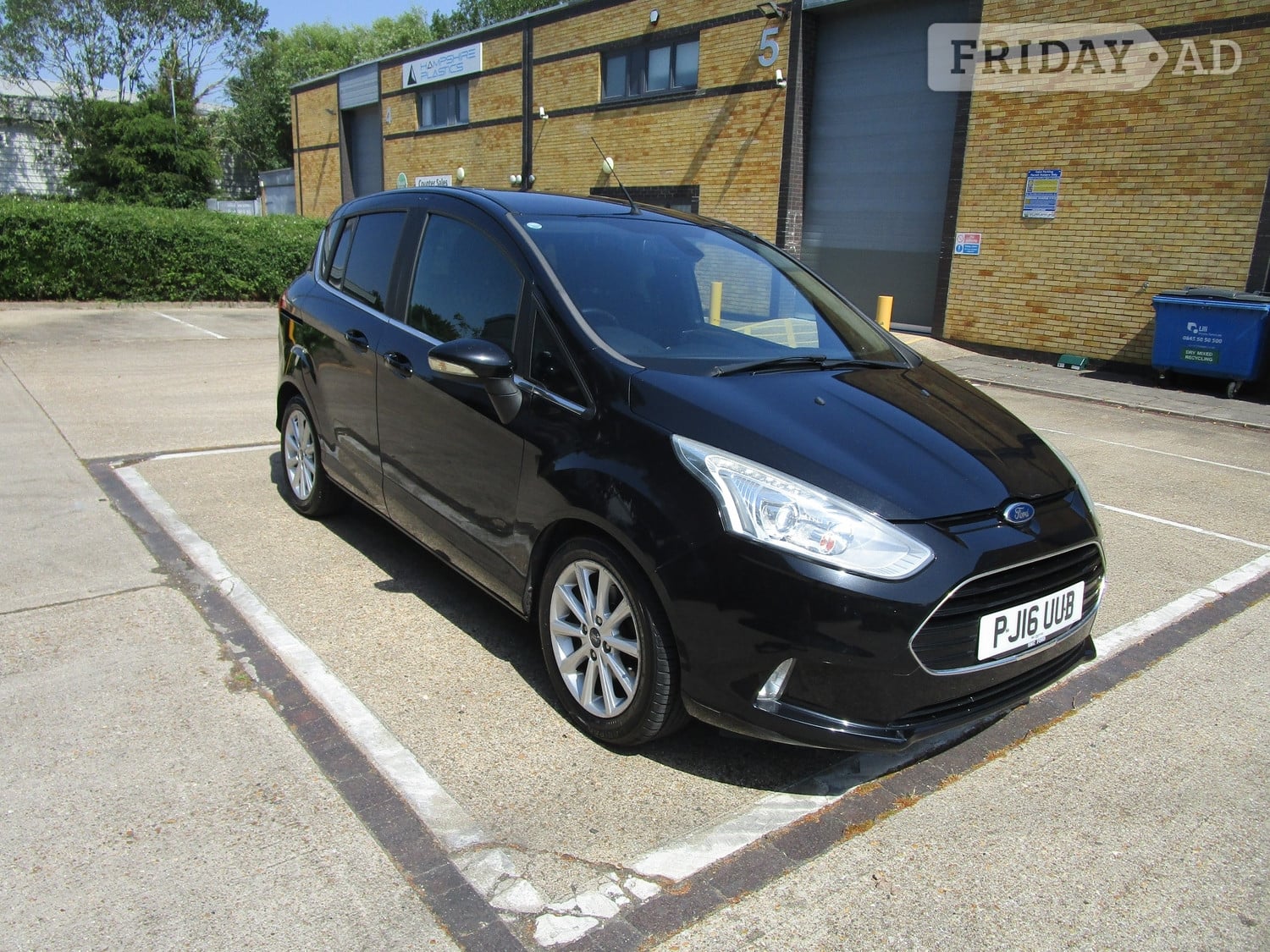 Ford B-MAX 2016 in Portsmouth