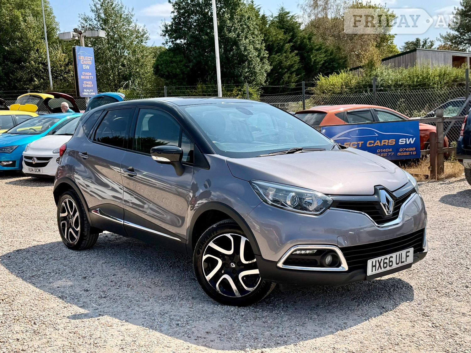 Renault Captur 2016 in Exeter