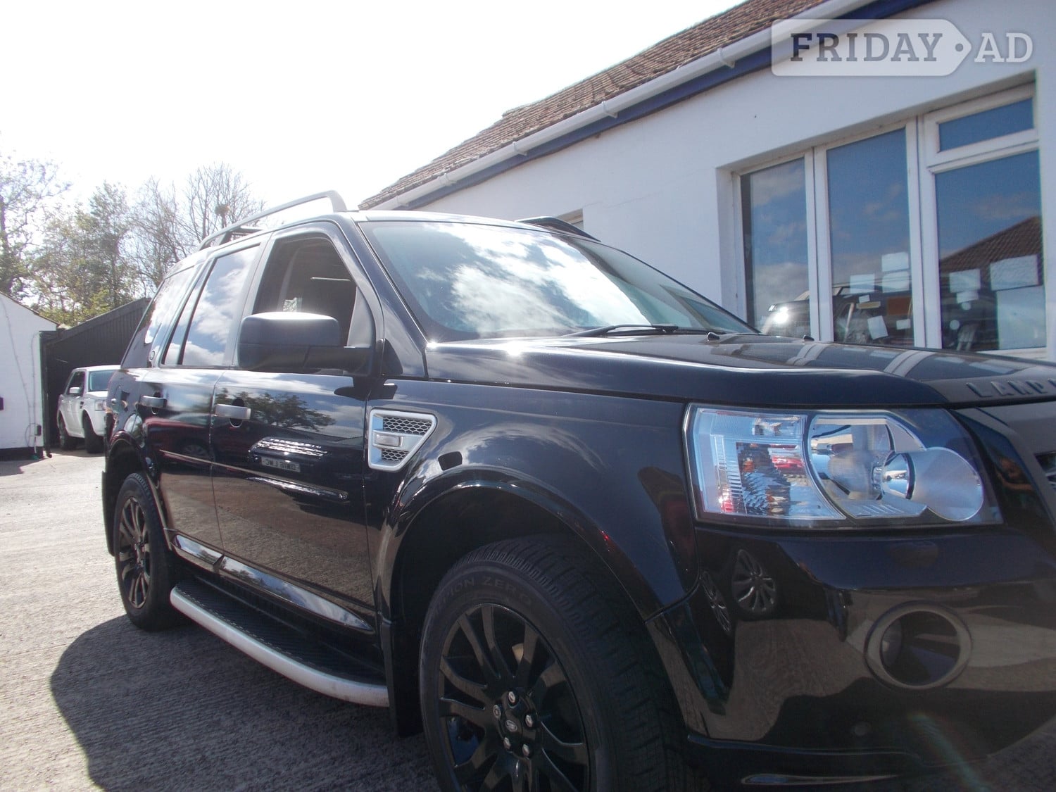 [ berth ]Land Rover Freelander 2