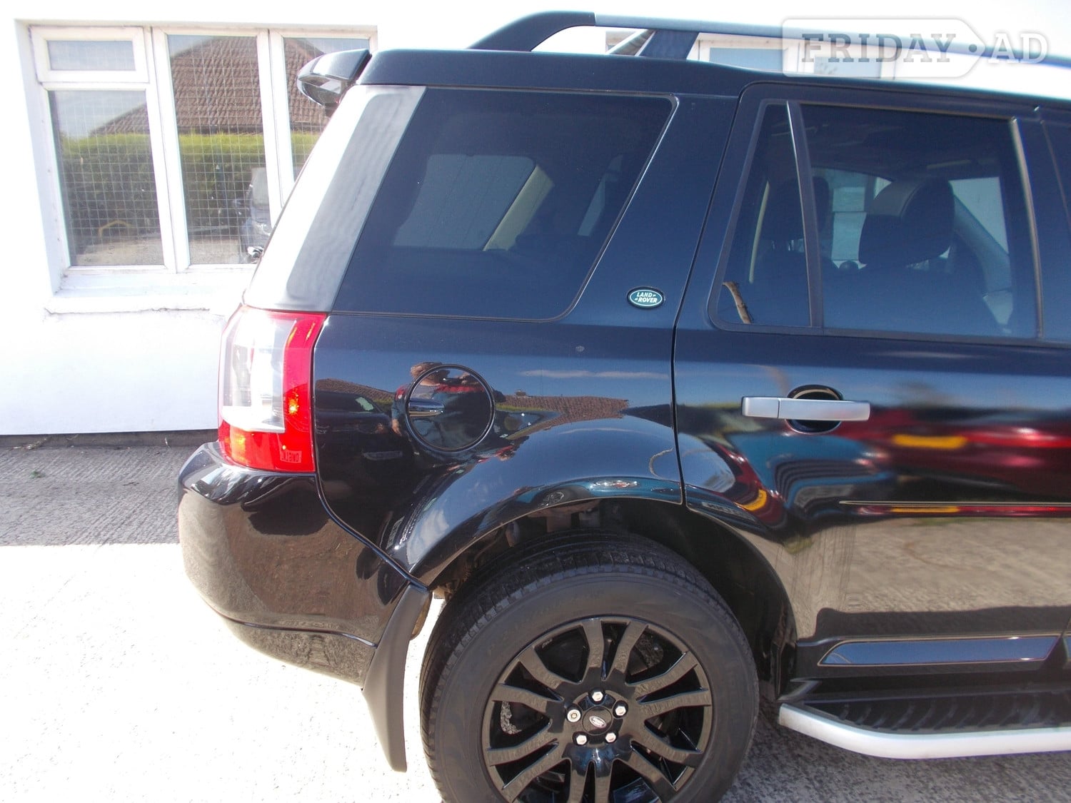 Land Rover Freelander 2 2010 - Cars