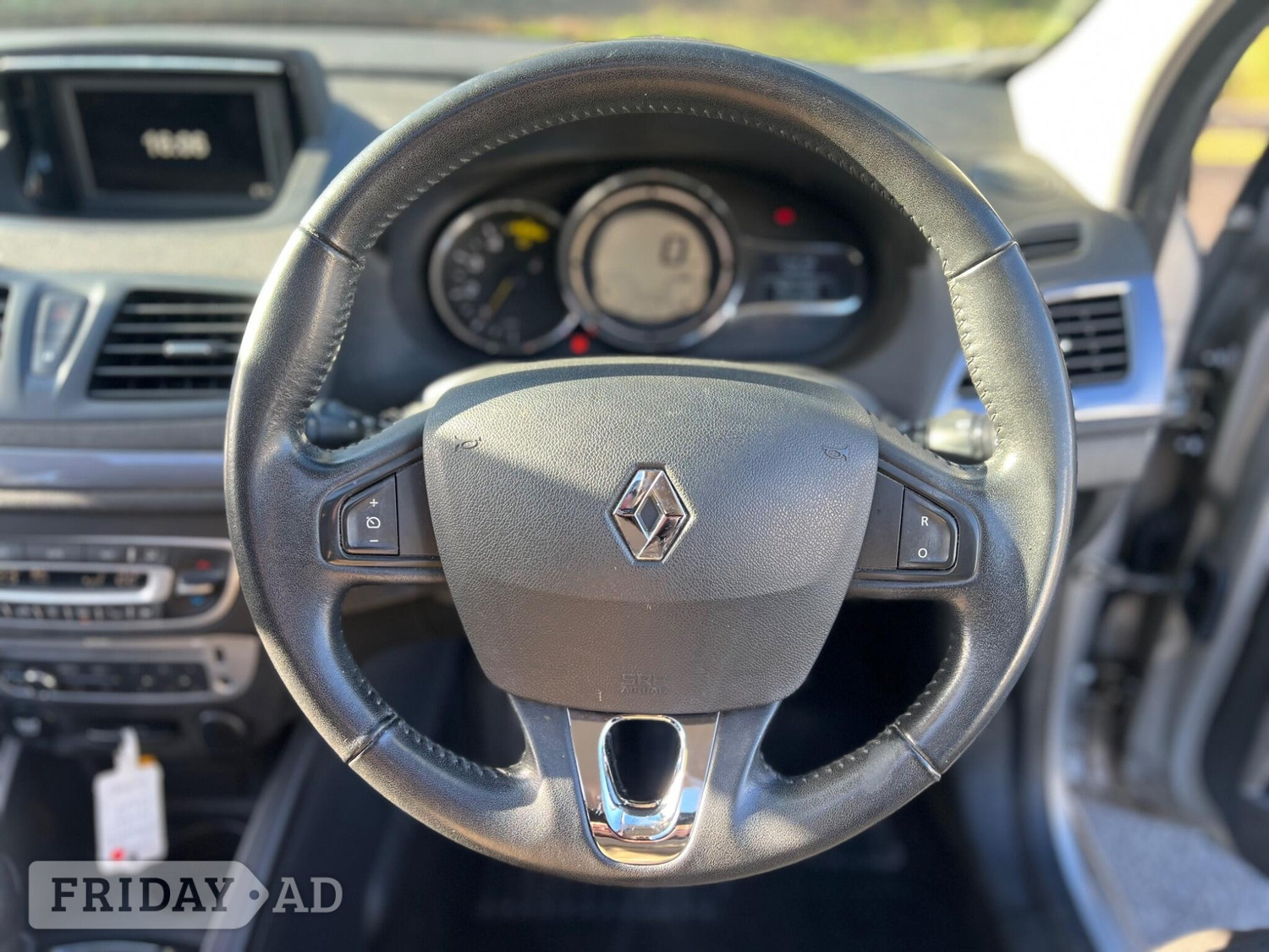 Renault Megane 2015 - Cars