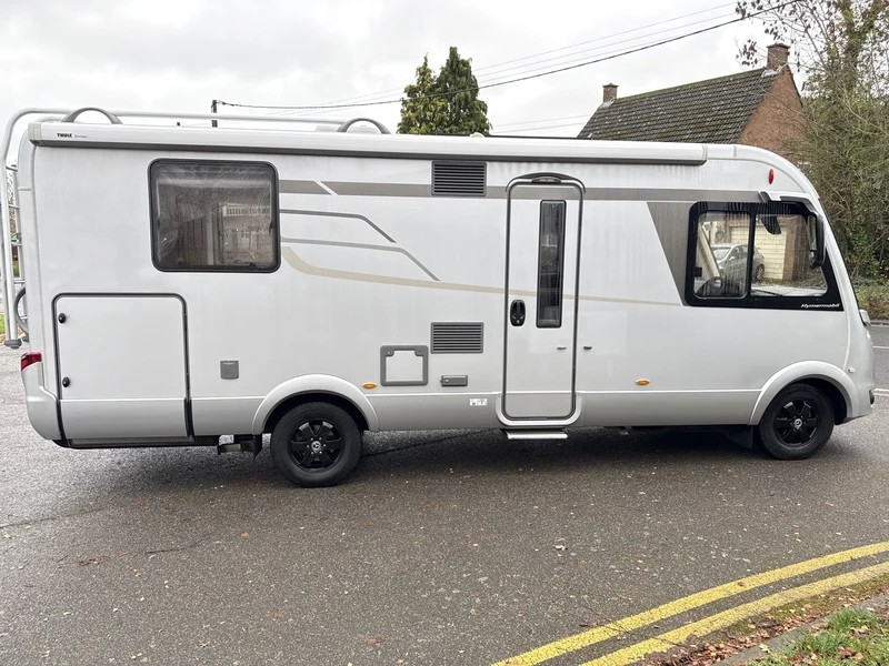Hymer B-CLASS MODERNCOMFORT BMC I690 2021 for sale - Motorhomes & Caravans in Halstead