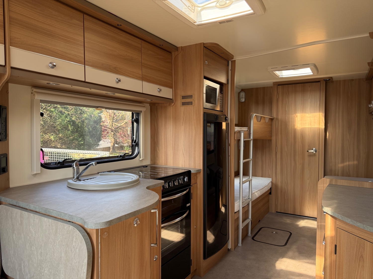[ berth ]Bailey Pegasus GT70