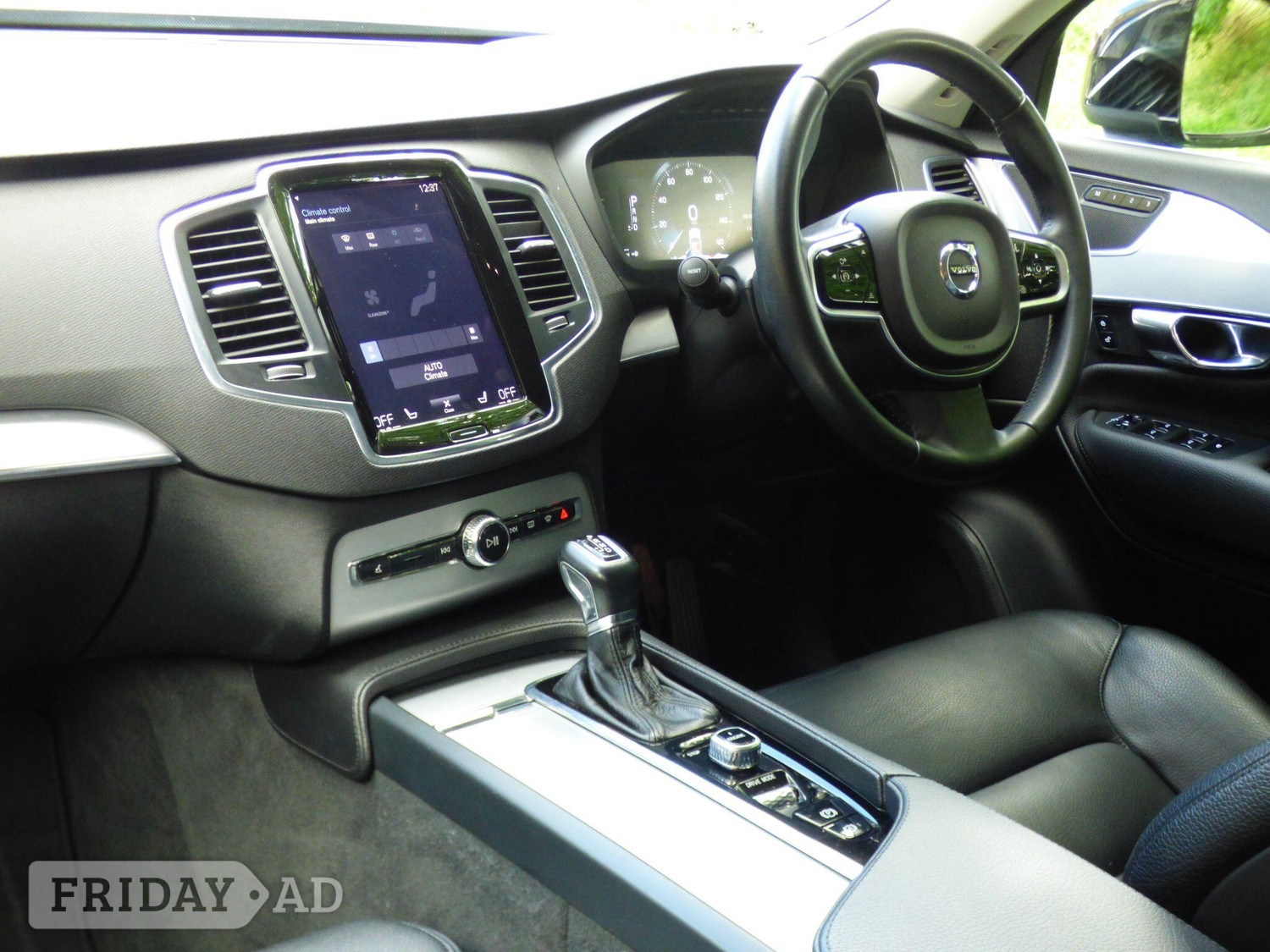 [ berth ]Volvo XC90