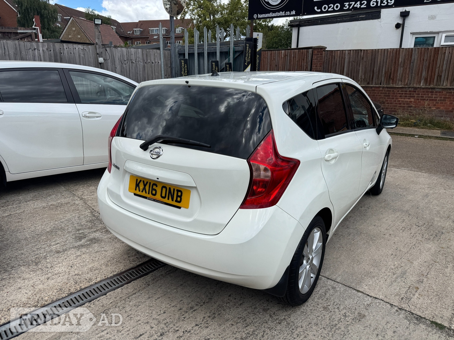 Nissan Note 2016 - Cars
