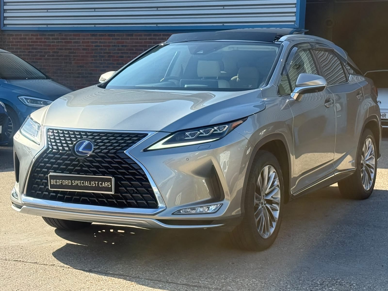 [ berth ]Lexus RX