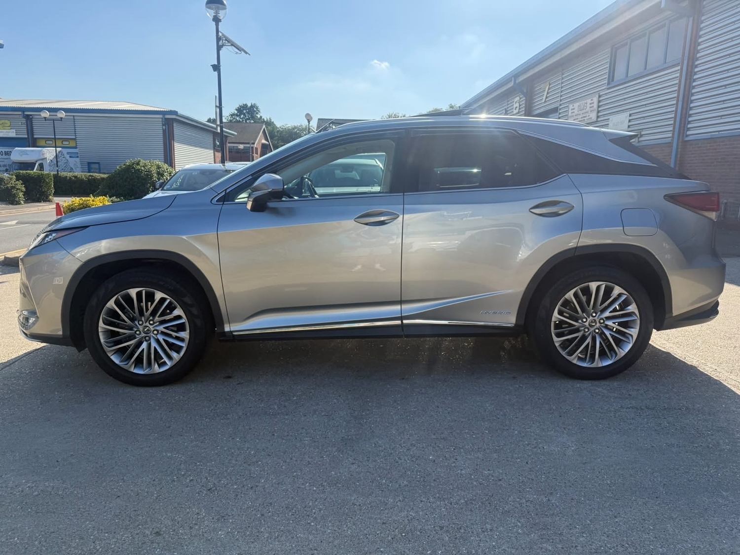 Lexus RX 2022 - Cars in Bedford