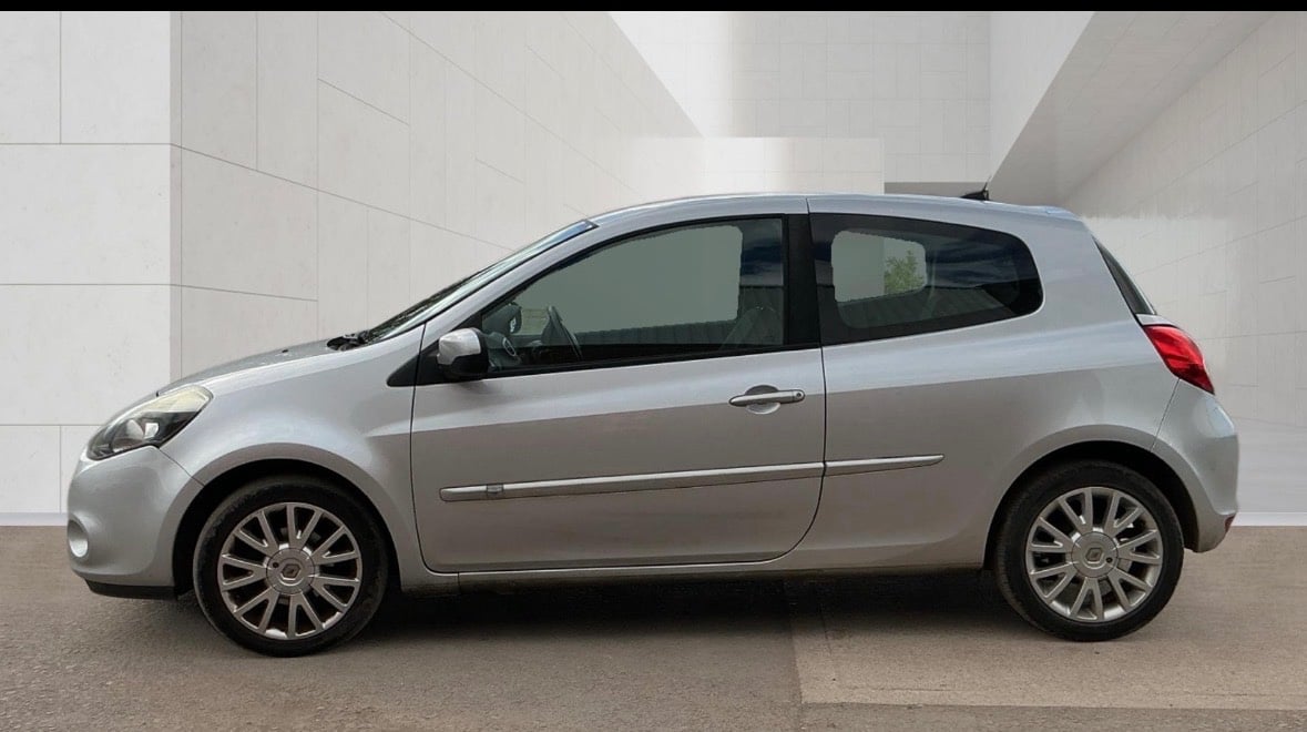 Renault Clio Lochgelly