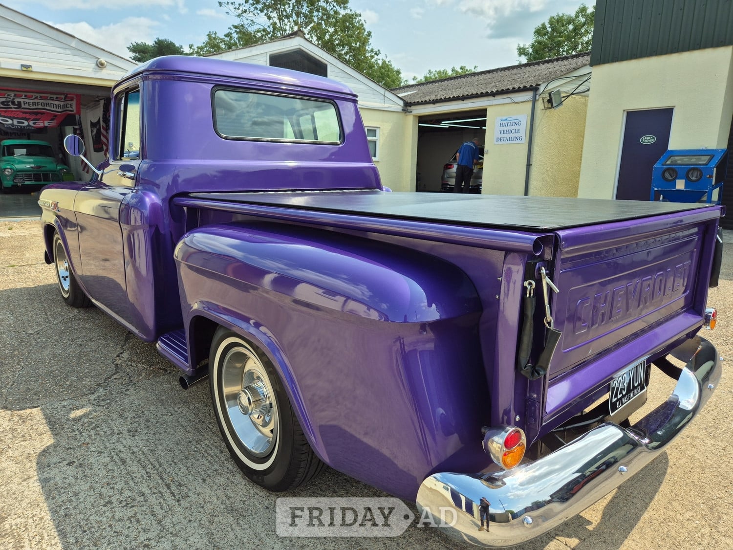 Chevrolet Apache 1959 - Cars in Hayling Island