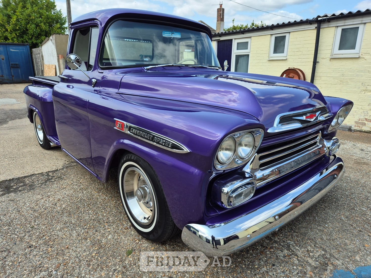 Chevrolet Apache 1959 in Hayling Island