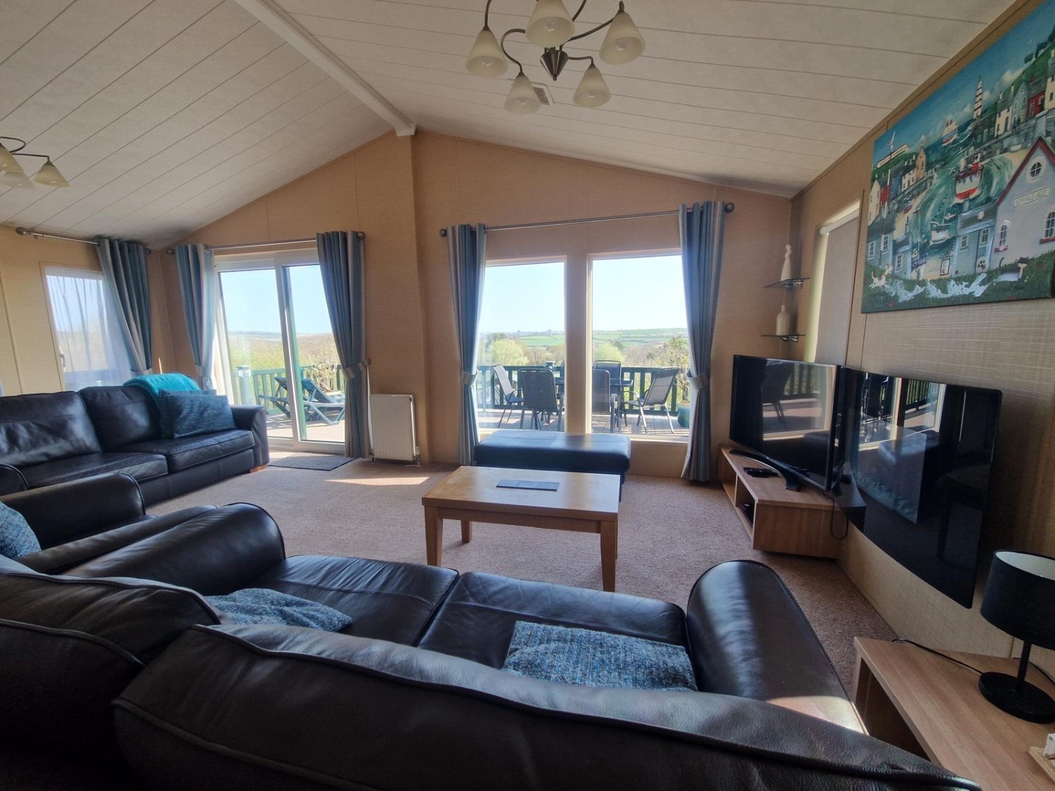 Newquay Stunning pre-owned Lodge