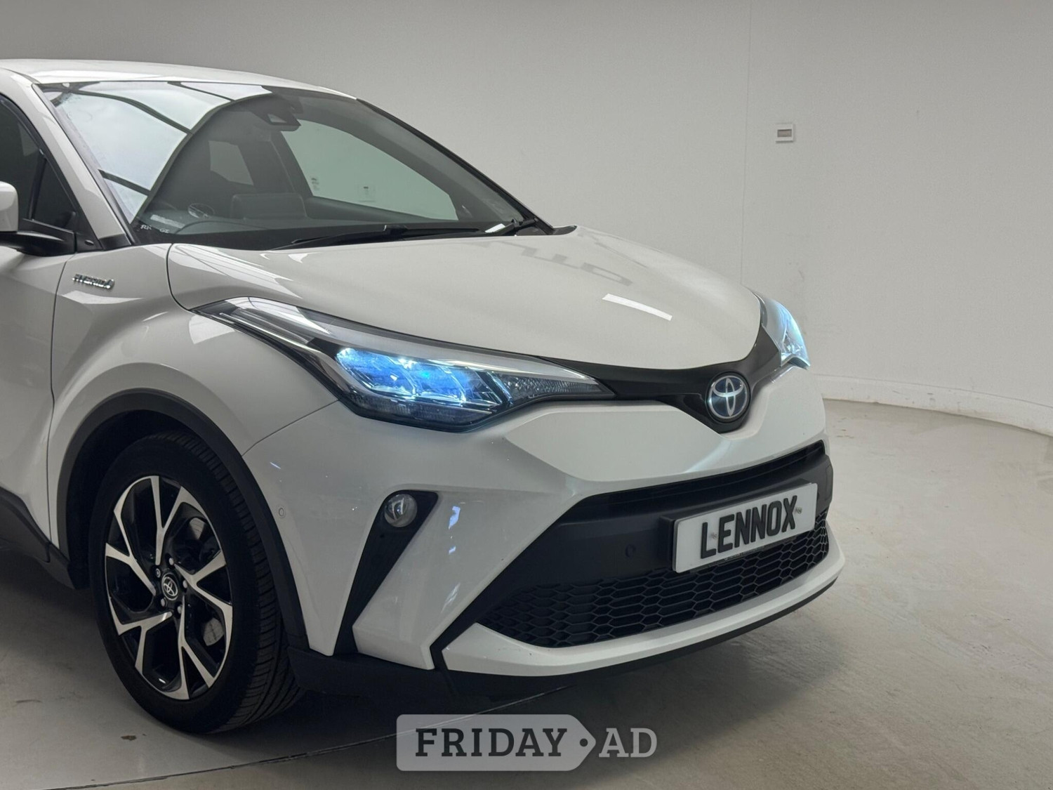 Toyota C-HR 2020 - Cars