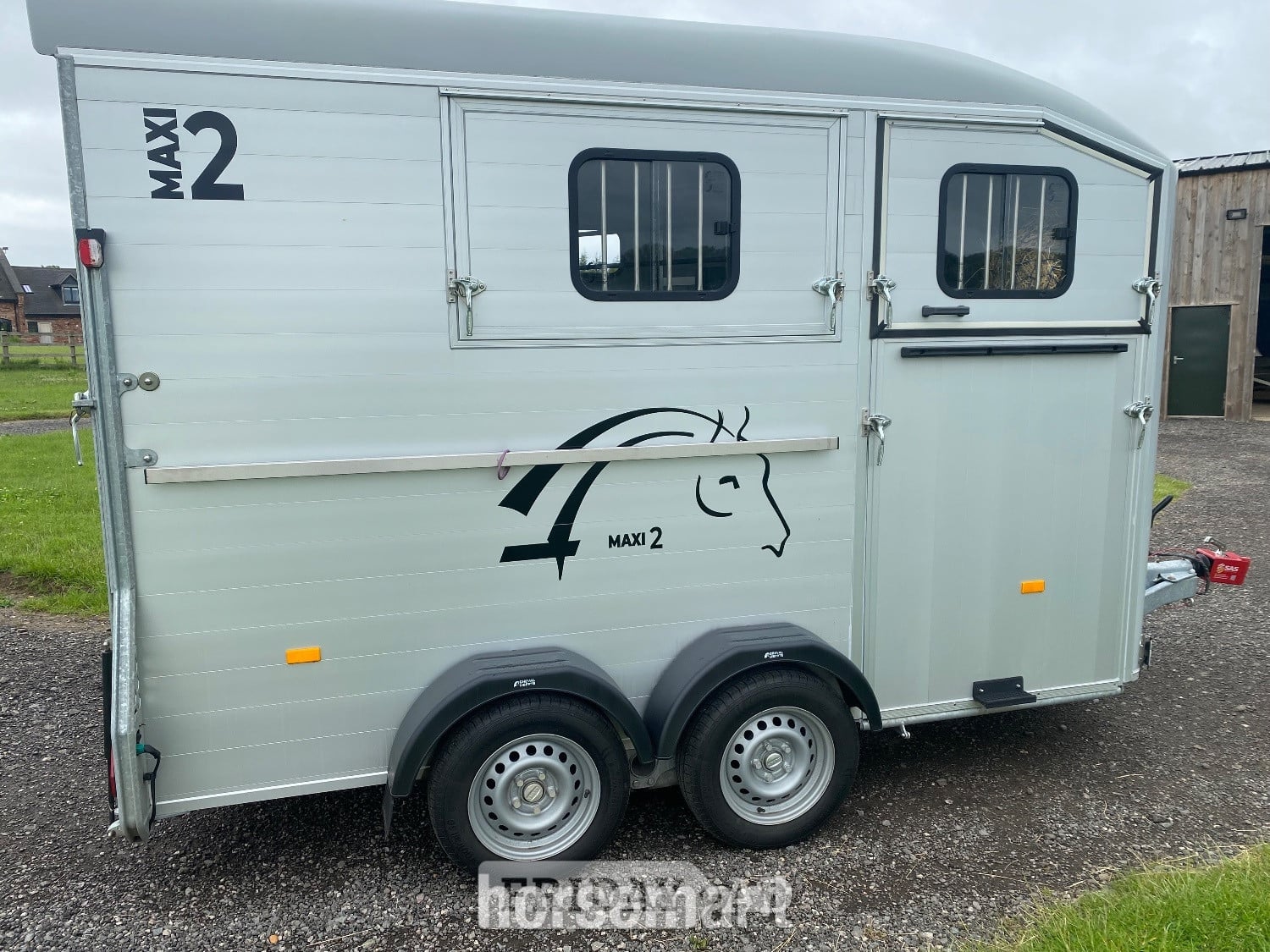 Cheval Liberte Maxi 2  Horse Trailer - Trailers & Horseboxes in Harbury