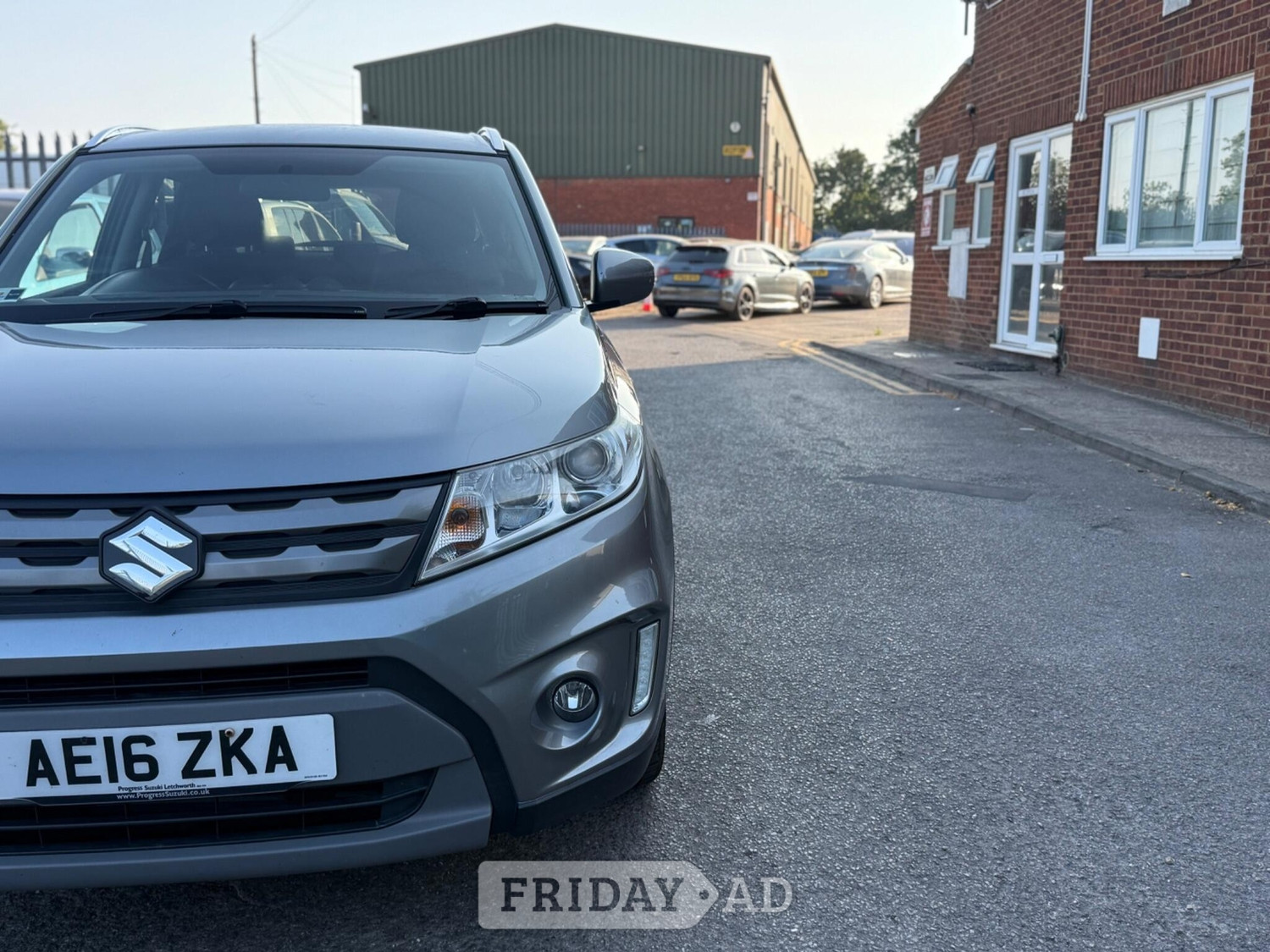 Suzuki Vitara 2016 - Cars
