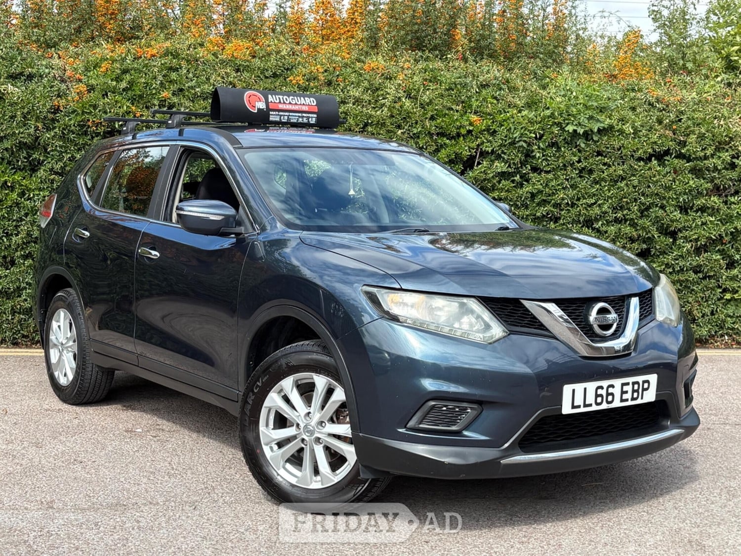 Nissan X-Trail 2016 in Swindon